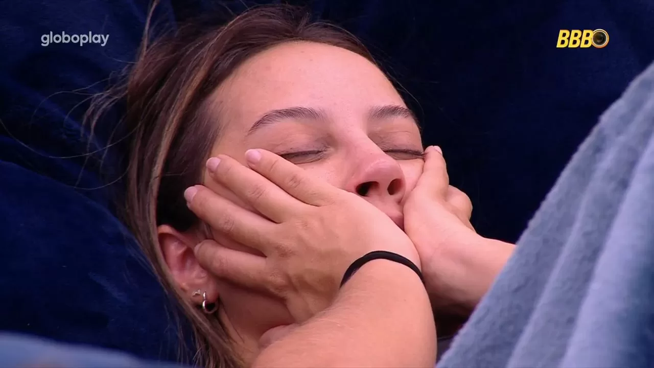 Renata questiona seu jogo no BBB 25: "Estamos do lado errado?"
