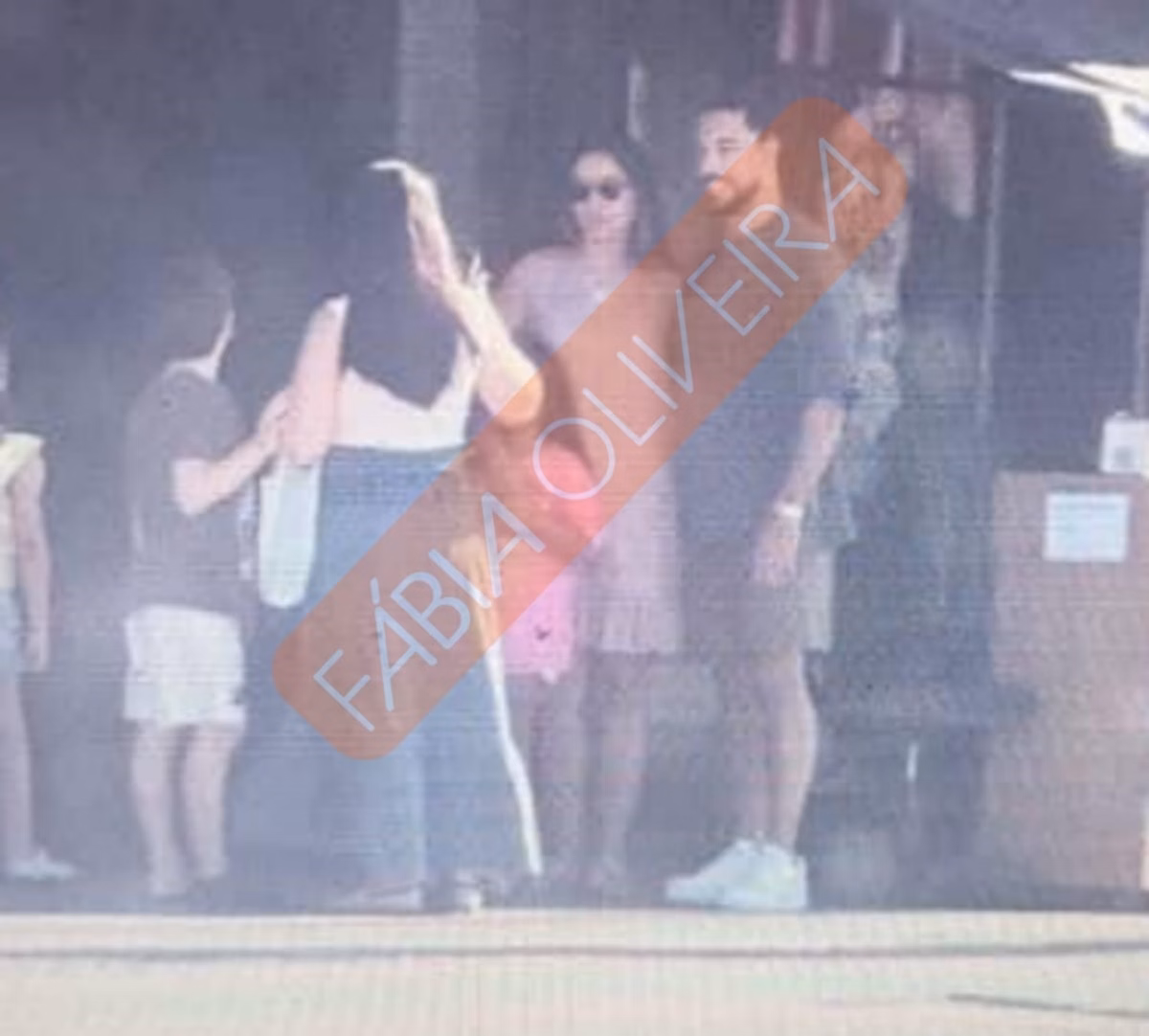 Renata e Maike vivem romance fora do BBB 25 e são flagrados aos beijos em Fortaleza