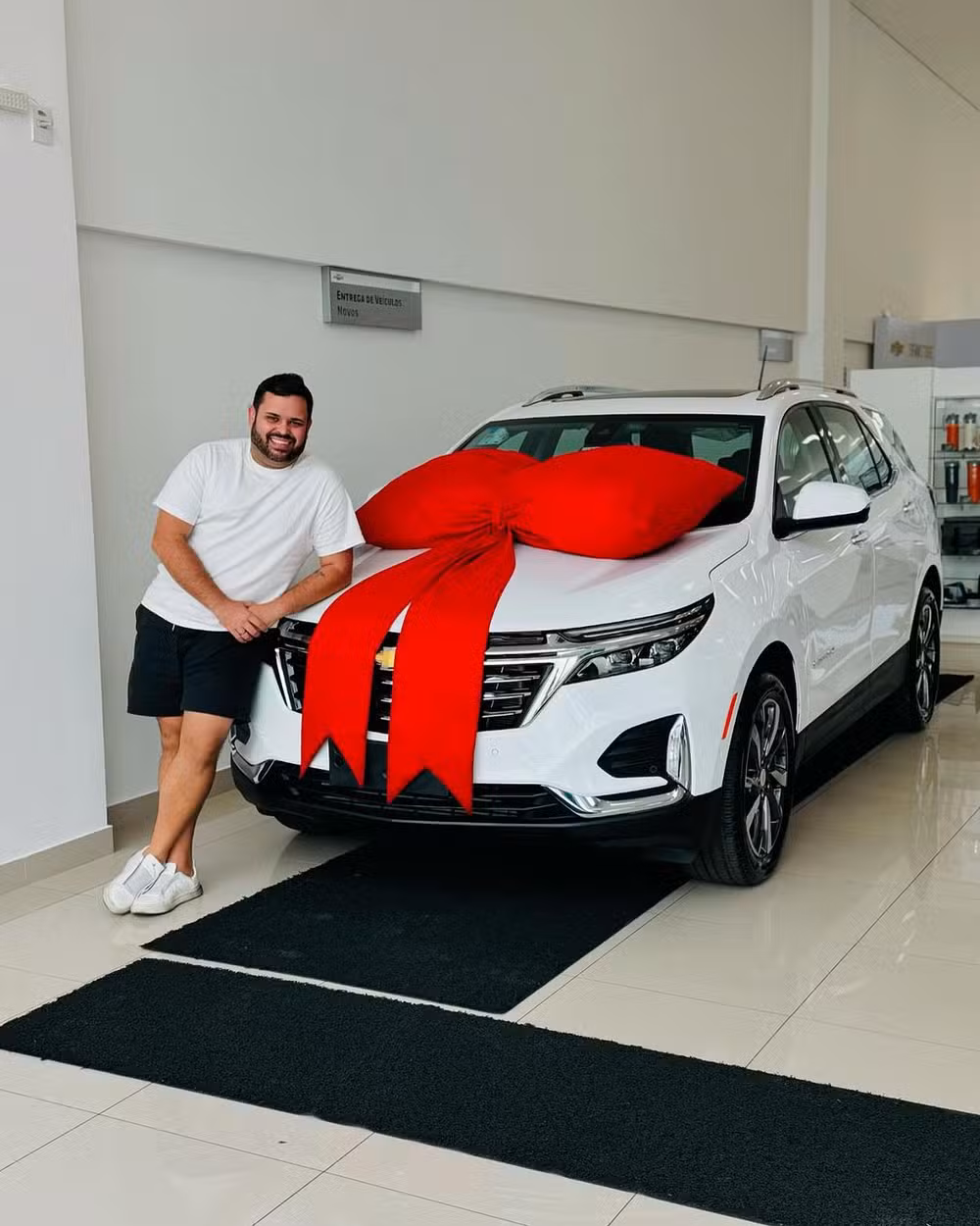 Michel Nogueira: Ex-BBB Usa Carro de R$ 227 Mil Ganho no Reality para Virar Motorista de App e Viraliza