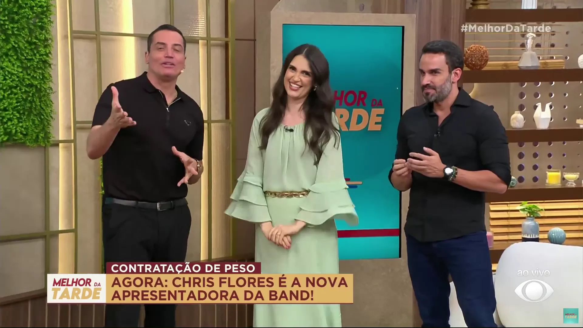 Chris Flores é Contratada pela Band; Mudança Remaneja Apresentadores