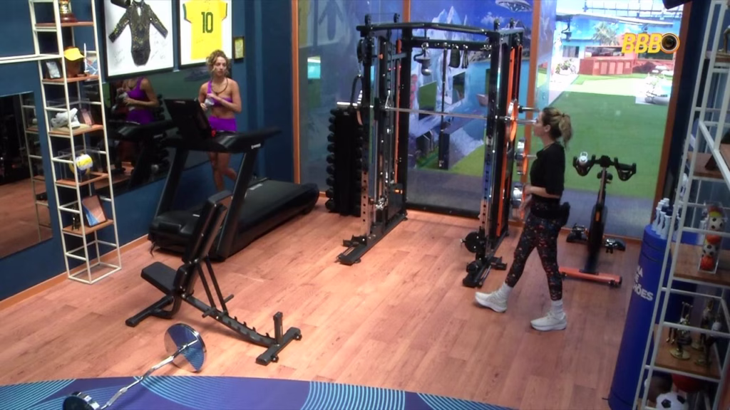 BBB 26: COWBOY ENTRA EM DESESPERO, ATACA ANA PAULA COM FAKE NEWS E CHAIANY CHORA SEM PARAR