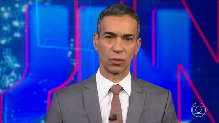 Globo Define Tralli Para Conduzir os Debates Presidenciais,  Punições nas Eleições e a Nova Arena Milionária da Copa!