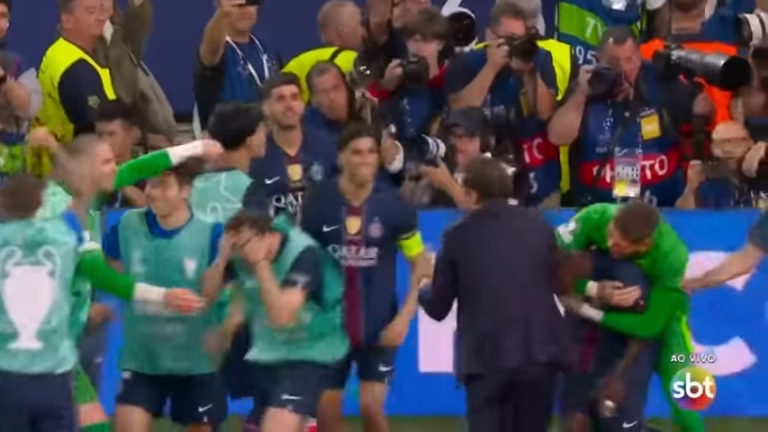 O GOLPE DE MESTRE DO SBT: TERROR DA RECORD, SUCESSO DE LEIFERT E O TRIUNFO NO ESPORTE!