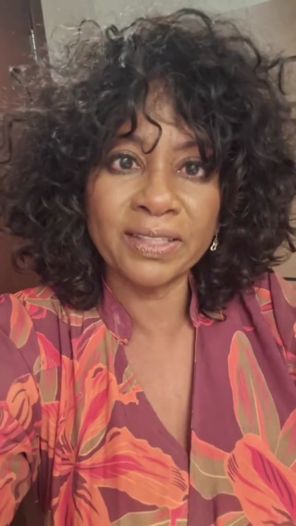 Sheila Debocha de Saory e Detona Bruno Tálamo!
