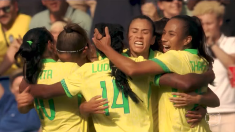 GLOBO VINGADA? Emissora adquire 100% dos direitos da Copa e prepara reviravolta contra rivais!