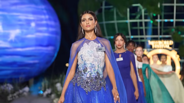 O RESGATE HISTÓRICO: SBT VOLTA A TRANSMITIR O MISS MUNDO APÓS 40 ANOS!