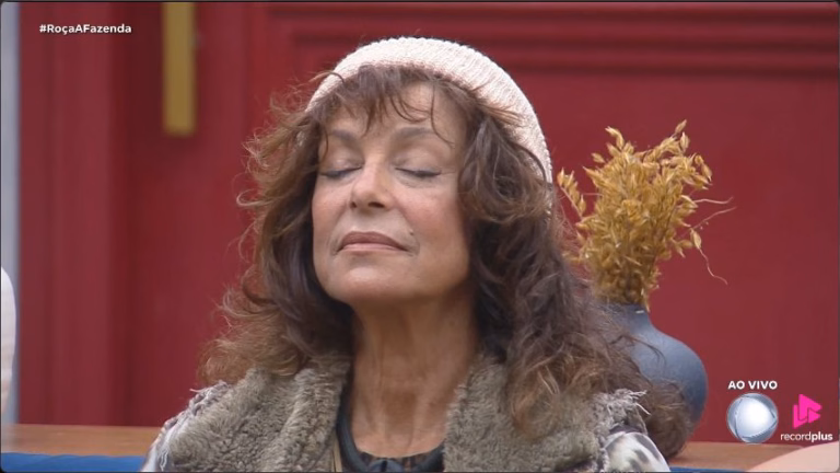 RESPOSTA SEVERA: Record intervém em ‘A Fazenda 18’ e adverte Giovanna Gold por preconceito