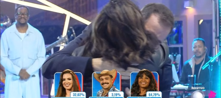 Flopou: Final da Casa do Patrão Perde Para a Praça é Nossa e Vaza Nome de Sheila ao Vivo!