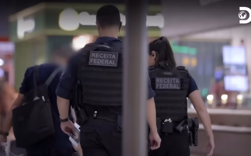 SBT: Reality de Aeroporto Vai Atrasar e Ratinho Salva Sextas