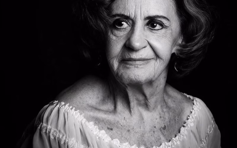LUTO NA TV: Laura Cardoso morre aos 98 anos e deixa o Brasil em prantos!