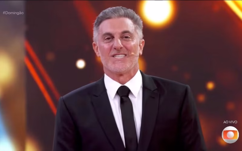 GLOBO: PAULO VIEIRA CAUSA REVOLTA E O FRACASSO HISTÓRICO DO MELHORES DO ANO