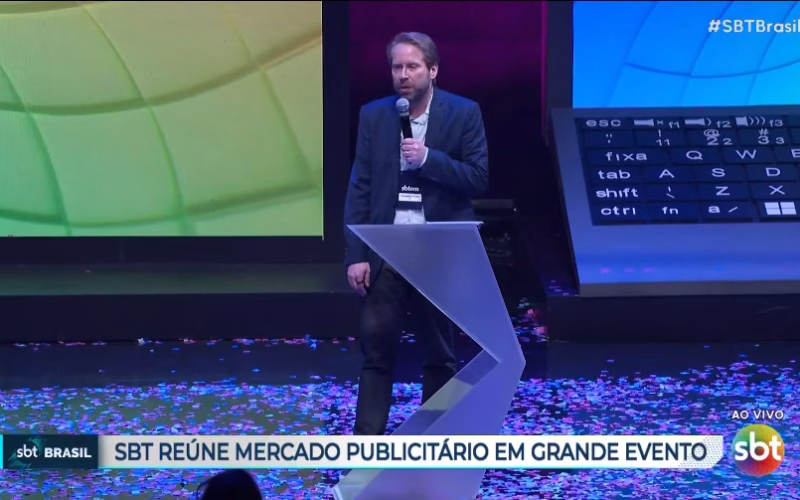 Bastidores do SBT fervem com slogans motivacionais, demissão de ex-chefão e alerta na manhã