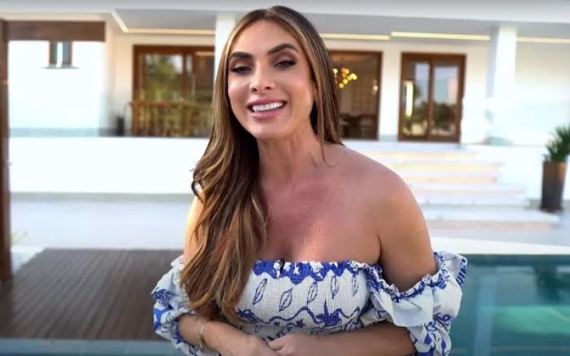Nicole Bahls Assume Comando de Reality Polêmico e Promete Botar Fogo na Casa!