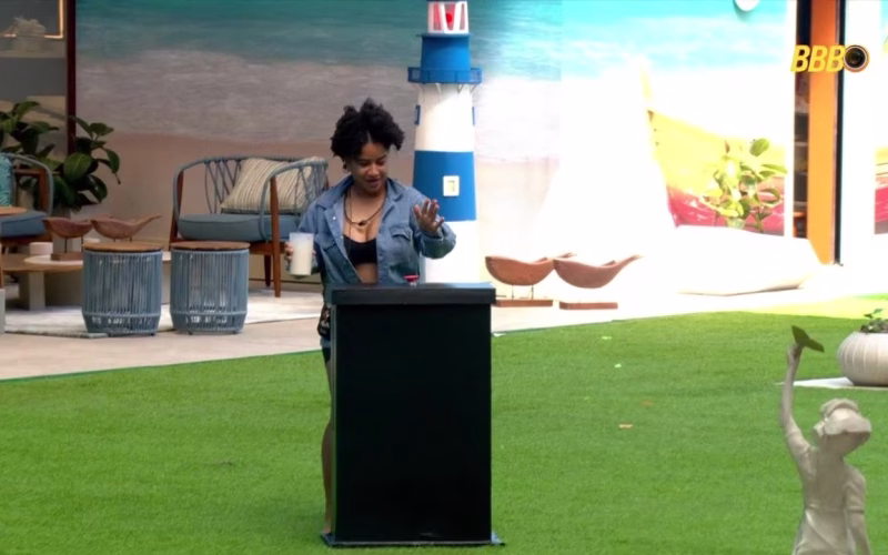 BBB 26: Milena Aperta Botão Misterioso, Ganha Contragolpe e Agita a Casa em Meio a Tretas