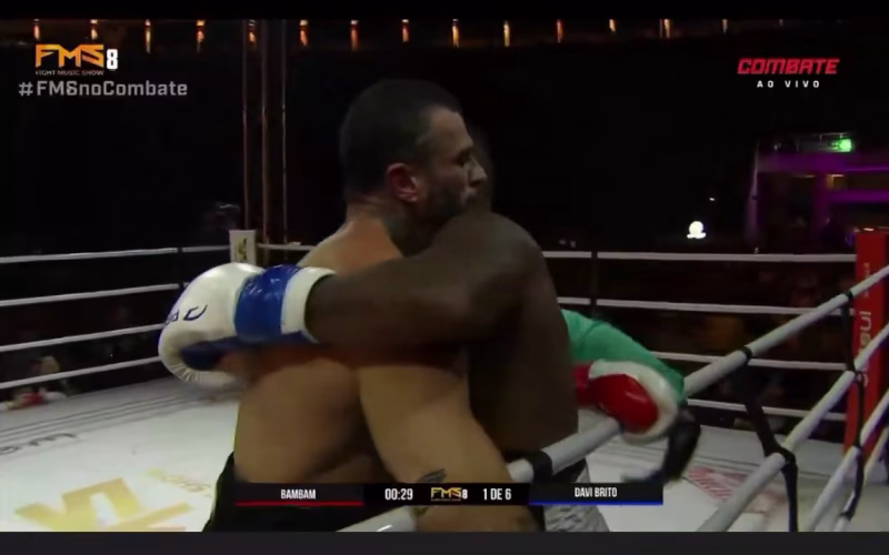 O RINGUE DA HUMILHAÇÃO NO FIGHT MUSIC SHOW! DAVI BRITO É NOCAUTEADO POR BAMBAM E MESQUITA ESMAGA MATHEUS!