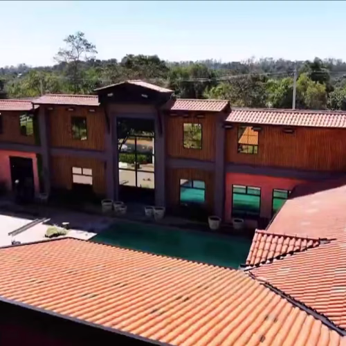 O GRANDE DIA: A Fazenda 18 estreia HOJE e Carelli promete chocar o público no 1º episódio!